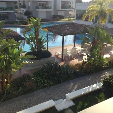 Apartament Wonderful 2 Bed First Floor Home In An Outstanding Community, Ticks Every Box *